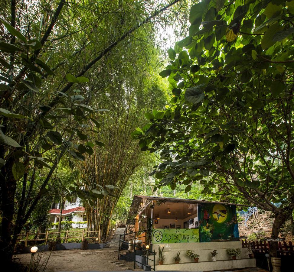 מונאר Spice Jungle Resort מראה חיצוני תמונה