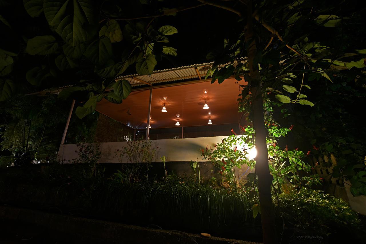 מונאר Spice Jungle Resort מראה חיצוני תמונה