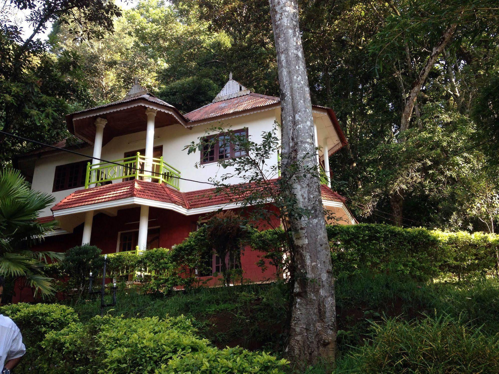 מונאר Spice Jungle Resort מראה חיצוני תמונה
