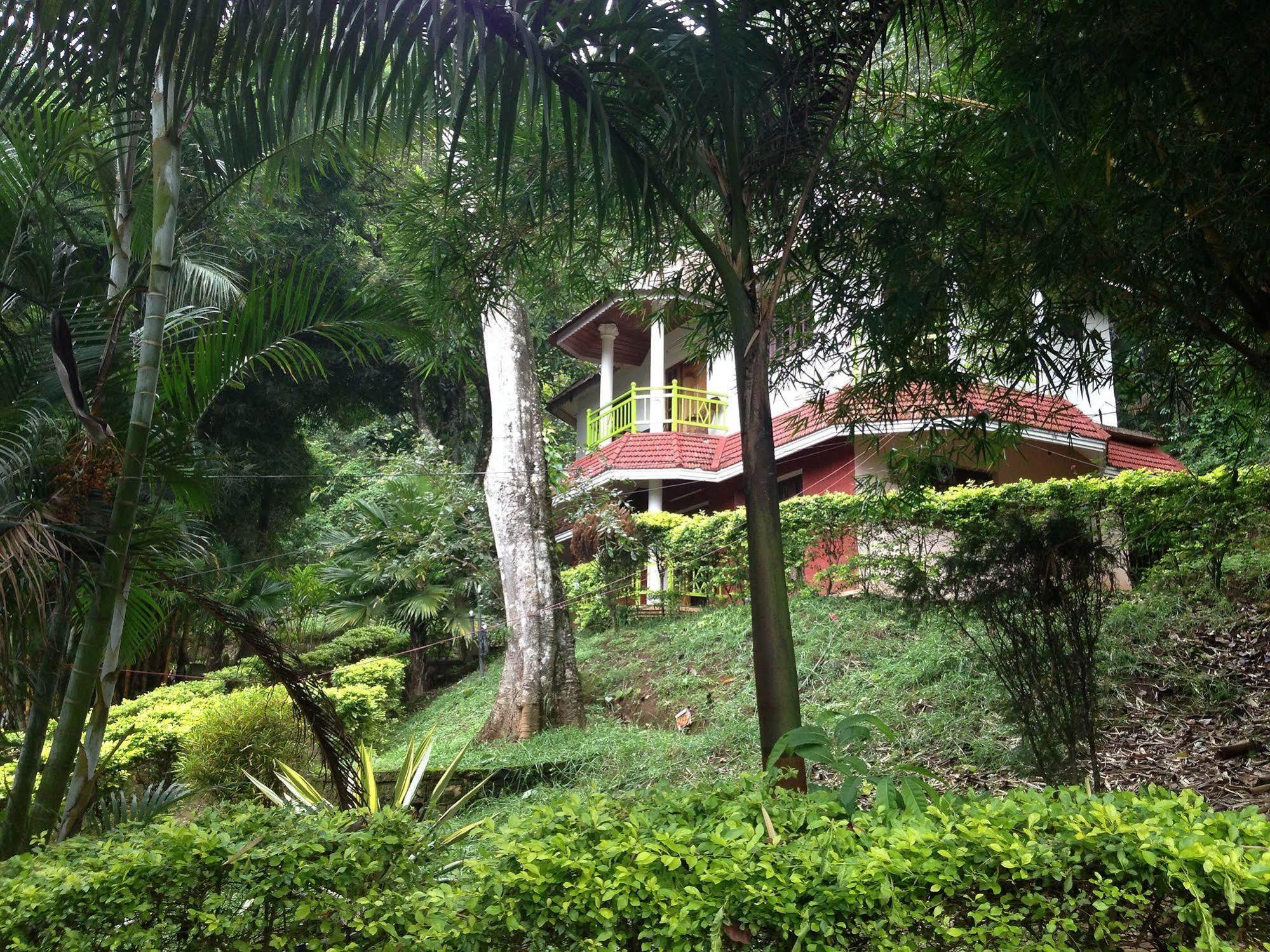 מונאר Spice Jungle Resort מראה חיצוני תמונה